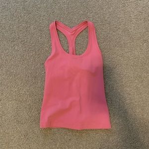 lululemon nulu tank!!